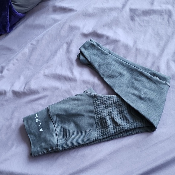 Alphalete Halo Leggings - Picture 2 of 5